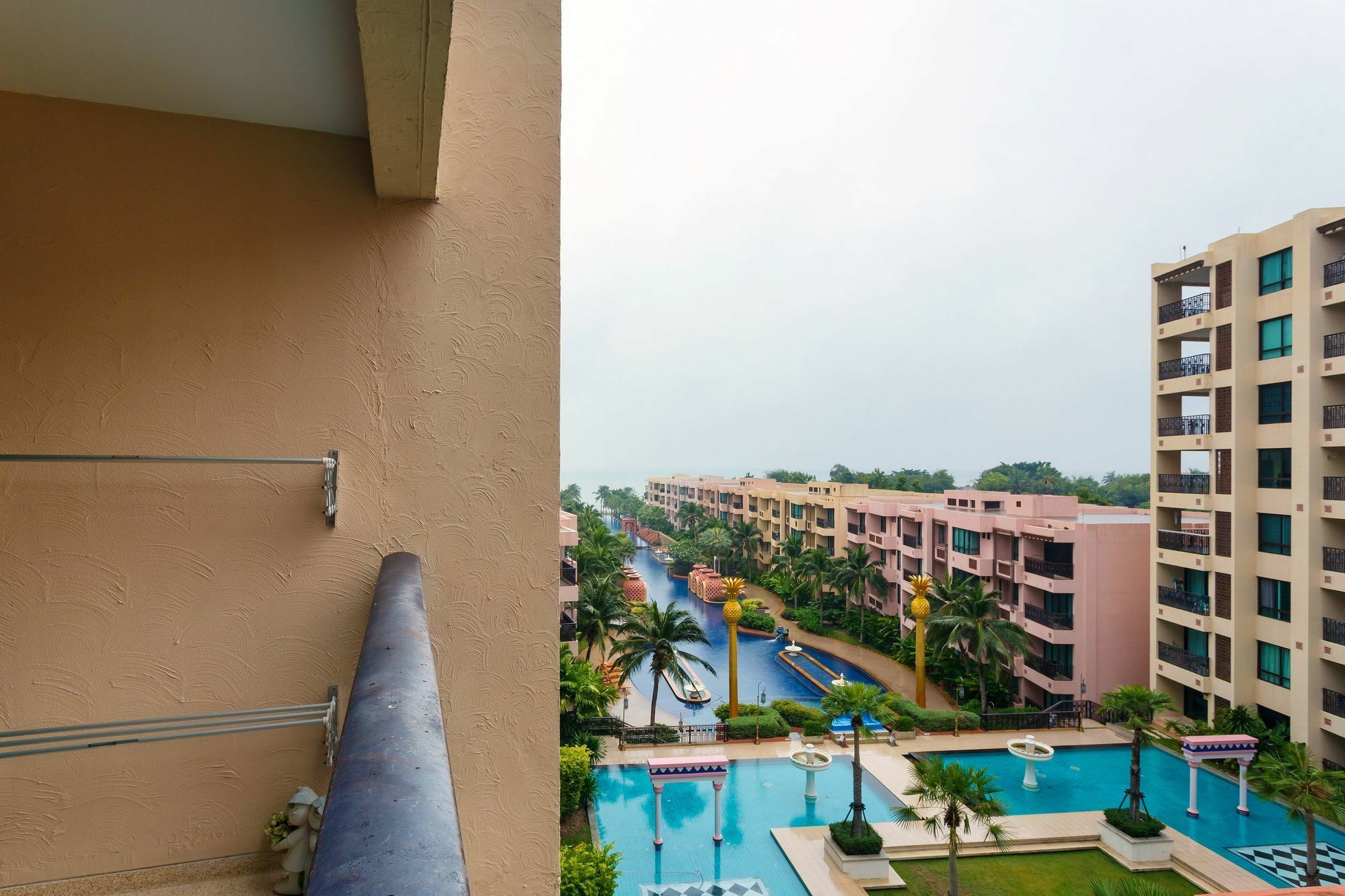 Marrakesh Beachfront Condominium Хуа Хин Экстерьер фото